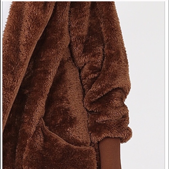 2 left❤️2 for $40 ❤️faux fur brown jacket - Picture 2 of 3
